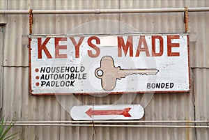 Sign-Keys Made photo