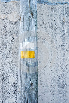 Sign marking a iking rail