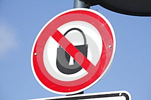 Padlcok is not allowed