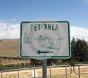 A sign for pet owners in north dakota
