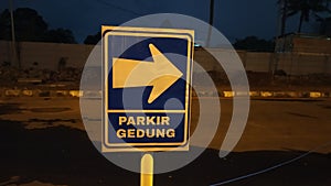Sign plan parking