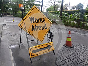 Sign in the street Contruction progressions