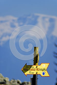 Sign To Piatra Craiului