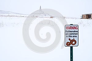 Sign warning visitors about rattlesnakes at Chimney Rock National Historic Site