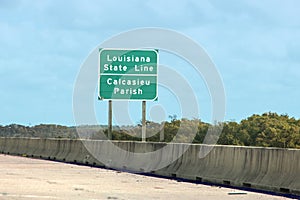 signage Louisiana State line at interstae 10 from Texas to Louisiana