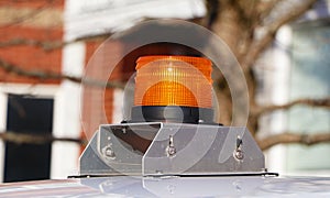 Signal lamp for warning flashing light on vehicle