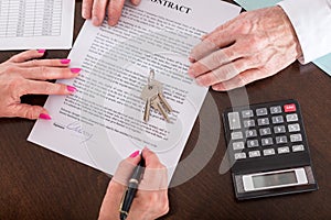 Signature of a real estate contract