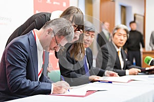 The signing of the Agreement of Intent SCP