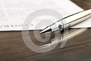 Signing a contract, business contract details