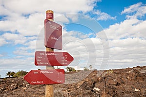 Signpost for nature paths, Lanzarote