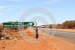 Signpost to Kings Canyon National Park (Watarrka), Australia