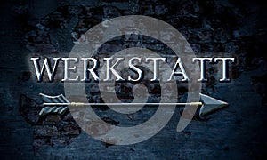 Signposts the direct way to Garage