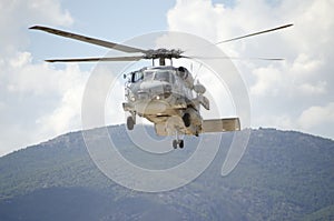 Sikorsky uh 60 navy front