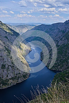 Sil canions from above