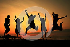 Silhouette Jumping Team