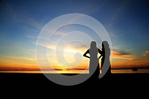 Jung Frauen auf der Strand 