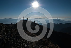 Silhouettes and horizons - Late afternoon in the mountains