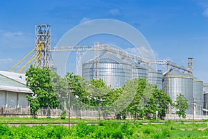 Silo structure for storing bulk dried seed factory photo