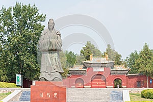 Sima Guang Statue at Sima Guang Temple (Sima Wengong Ci). a famous historic site in Yuncheng, Shanxi, China.