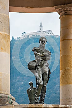 Simon Bolivar Statue photo