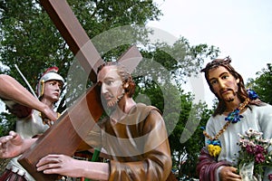 Simon of Cyrene and Christ