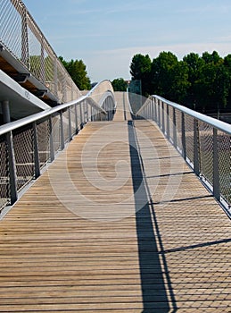 Simone de Beauvoir footbridge