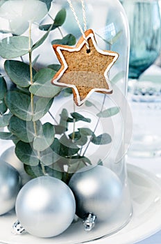 Simple christmas decoration for dinner table centerpiece