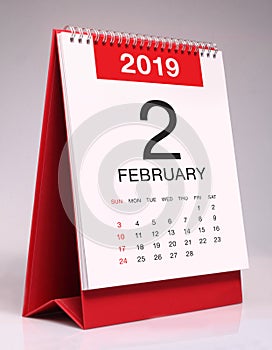 Simple desk calendar 2019 - February