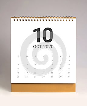 Simple desk calendar 2020 - October