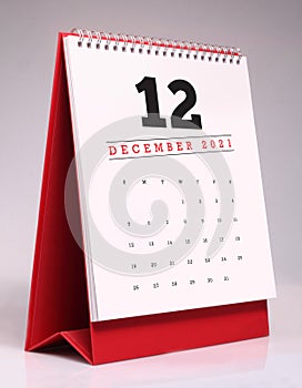 Simple desk calendar 2021 - December