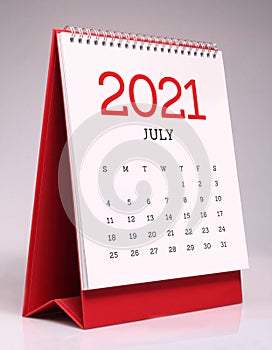 Simple desk calendar 2021 - July