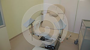 Simple gynecological chair