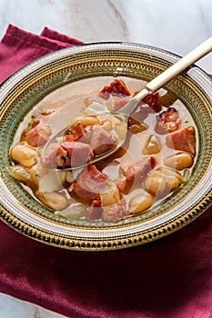 Simple Ham and Bean Soup