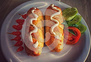 A simple hotbread breakfast