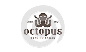 Simple octopus vintage logo symbol vector icon illustration graphic design
