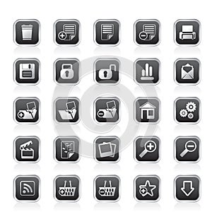 25 Simple Realistic Detailed Internet Icons