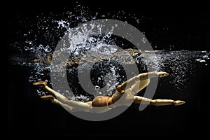 Simulated dive in water