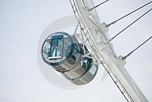 Singapore Flyer - gondola