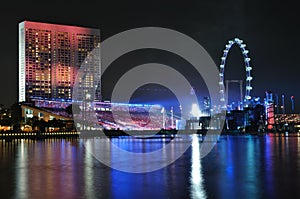 Singapore flyer and river