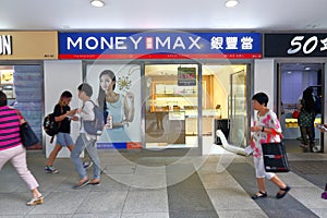 Singapore: MoneyMax pawn shop