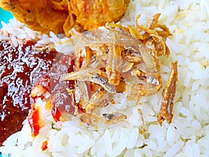 Singapore: nasi lemak with fried anchovy