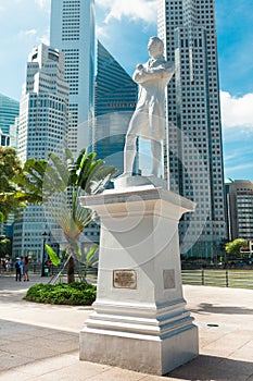 Singapore. Sir Raffles statue