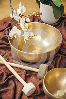 Singing bowls