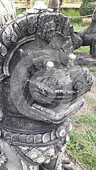 Singing statue at Wat ayutthaya thailand