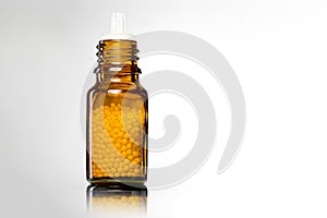 Single bottles with homeopathy globules