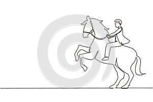 Single continuous line drawing businessman riding horse symbol of success. Business metaphor concept, looking at the goal,