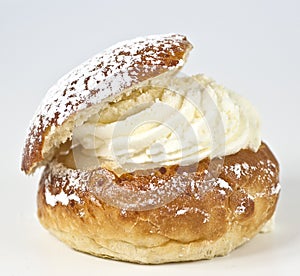 Single cream bun with almond paste