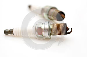 Single electrode used car sparks.