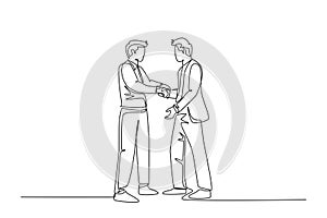 Single one line drawing businessmen handshaking his business partner after their project goal. Great teamwork. Business deal