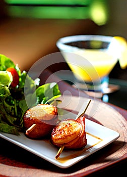 A single sea scallop in shell